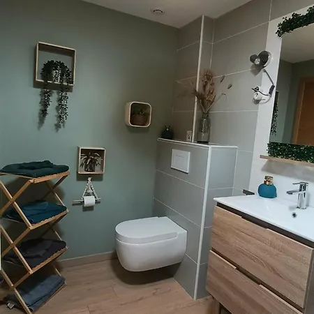 *charmant Cosy Entre Terre Et Mer* Casa de Férias Verton
